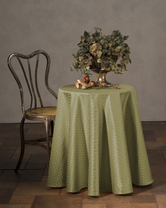 Checkers-floor-length-table-cloth-Leaf-240x300 Checkers-floor-length-table-cloth Leaf  